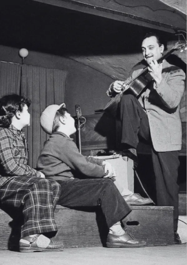 Django Reinhardt Solos Book - Image 5